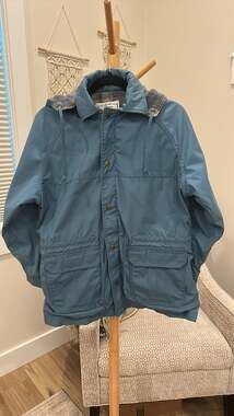 Vintage Woolrich Woman USA Plaid Wool Lined Parka Jacket Blue Medium